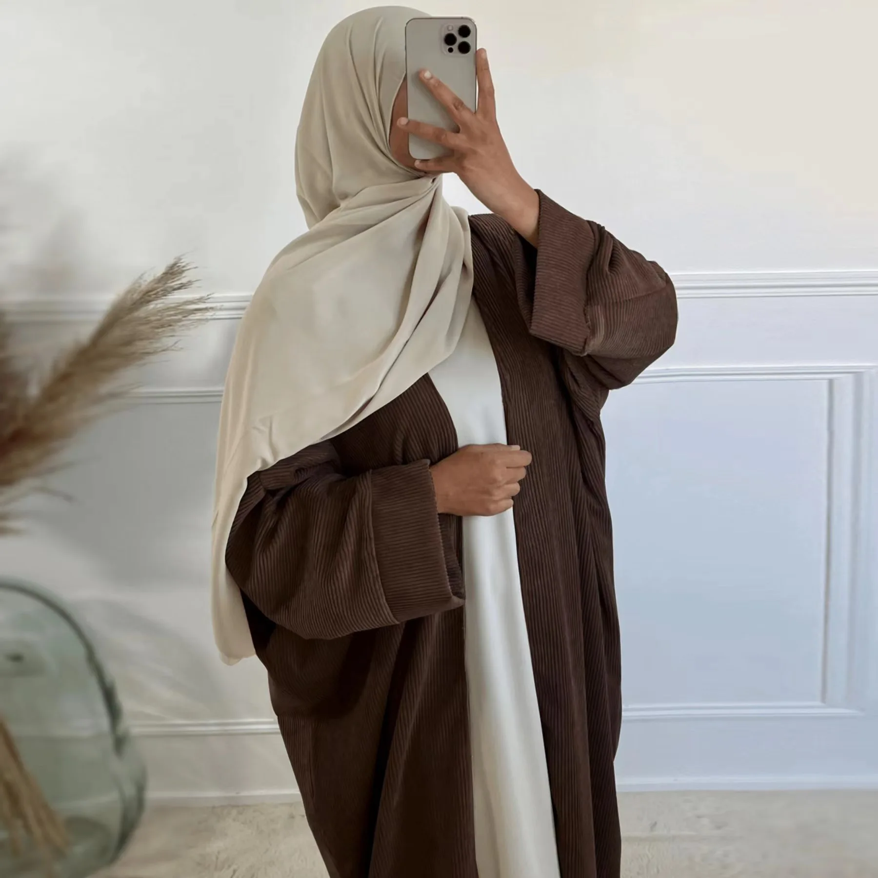 Abaya en velours côtelé pour femmes musulmanes, tenue hiver 2024 - image de produit 5